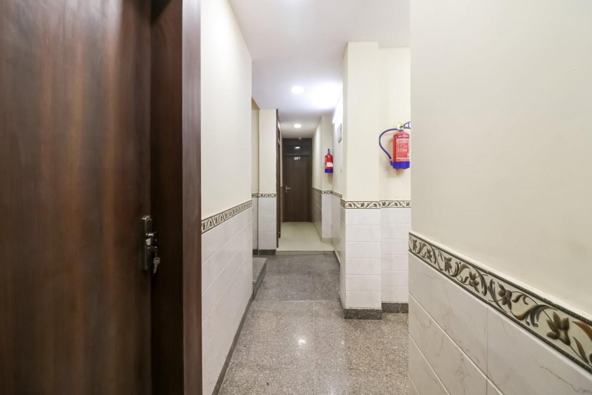 Hotel O Mayur Plaza Delhi  Luaran gambar